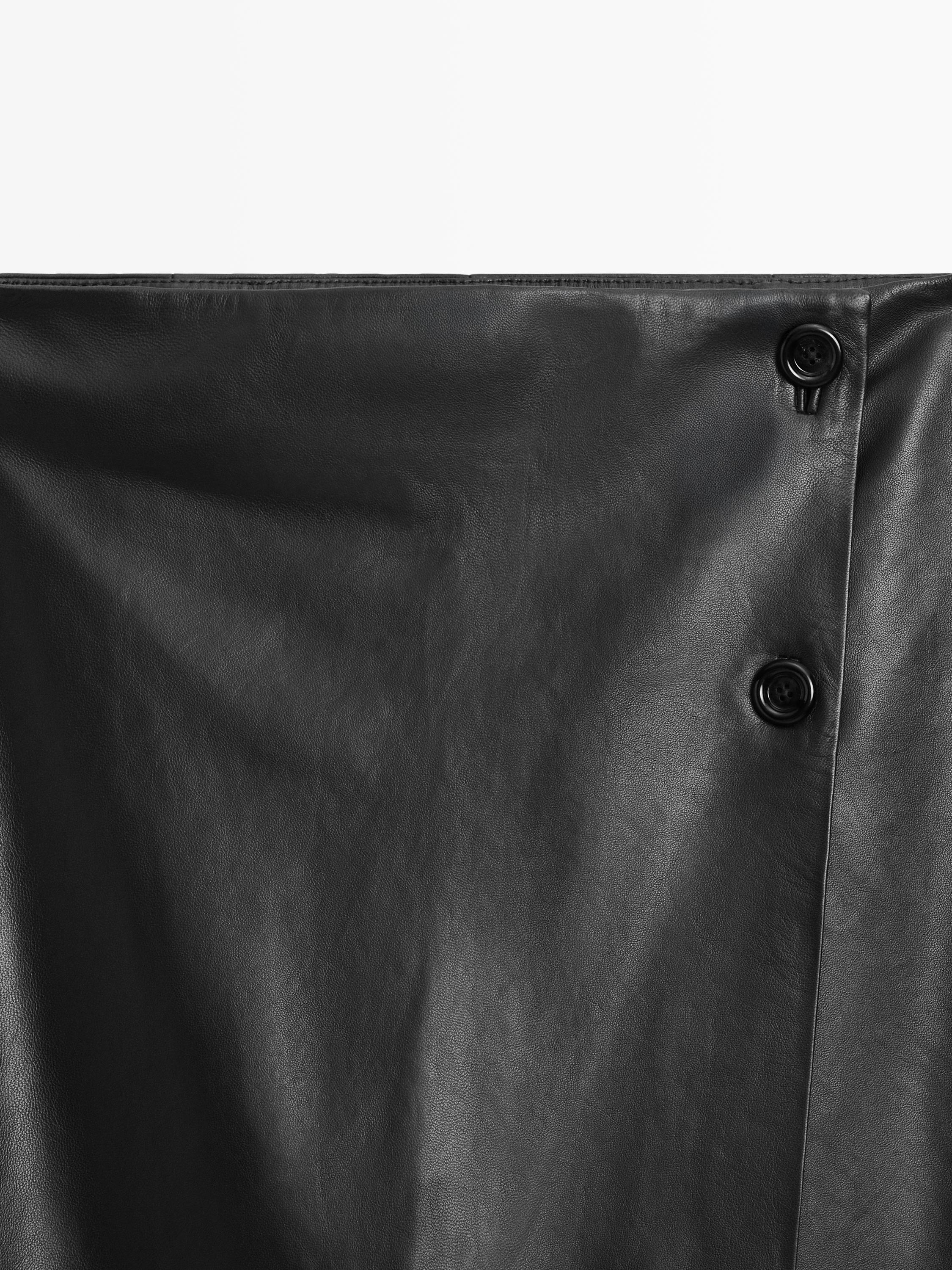 Nappa leather midi skirt with seams